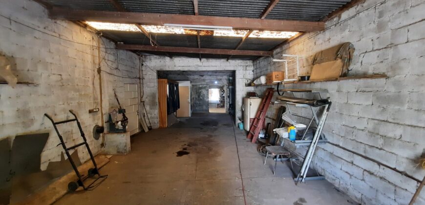 Se vende Casa con depósito en Serodino