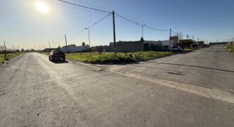 Se venden 2 terrenos juntos o separados en Tierra de Sueños PGSM en esquina y sobre pavimento.