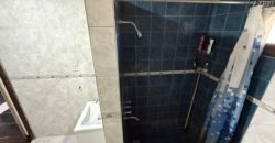 Se vende casa con piscina de dos plantas en Andino.