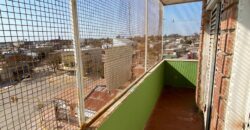 Se vende amplio departamento en pleno centro de Totoras.