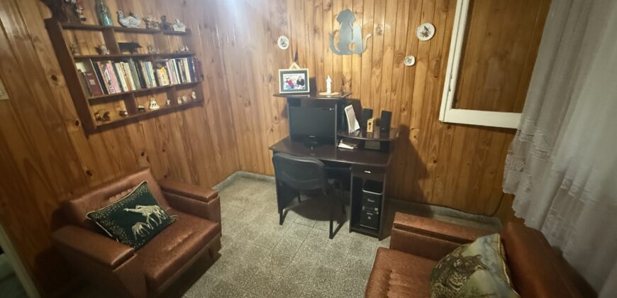  Se vende Casa en San Lorenzo.