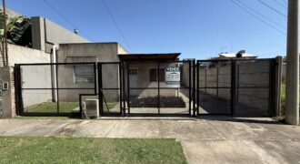 Se venden 2 Casas en un terreno en San Lorenzo.