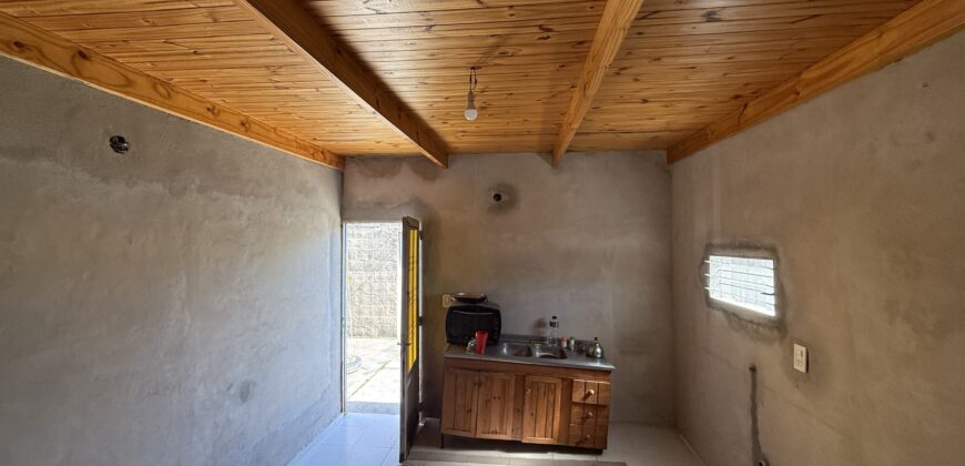 Se venden 2 Casas en un terreno en San Lorenzo.