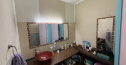 Se vende casa en Puerto General San Martín.