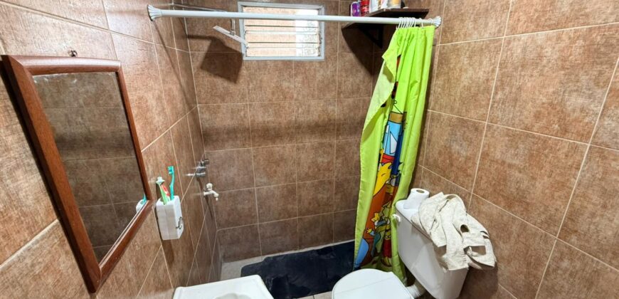 Se vende Casa con local en Tierra de Sueños de Puerto General San Martín.