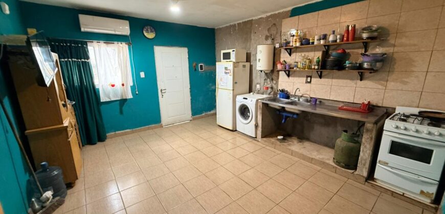 Se vende Casa con local en Tierra de Sueños de Puerto General San Martín.