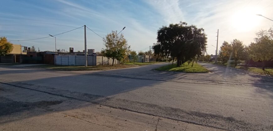 Se vende Casa o Salón de Eventos a terminar con quincho y pileta en Tierra de Sueños de Puerto General San Martín.