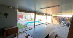 Se vende Casa o Salón de Eventos a terminar con quincho y pileta en Tierra de Sueños de Puerto General San Martín.