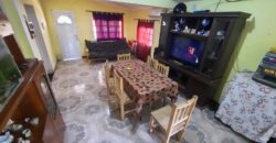 Se vende Casa en esquina en Villa La Ribera – Oliveros.