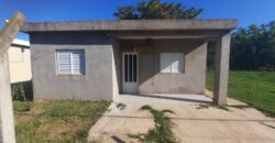 Se vende casa en Serodino con terreno de 3.640 m2.