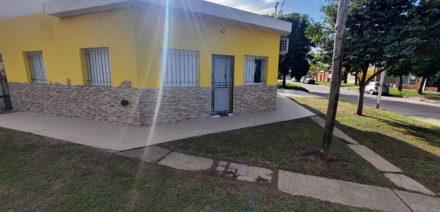 Se Vende importante esquina en San Lorenzo