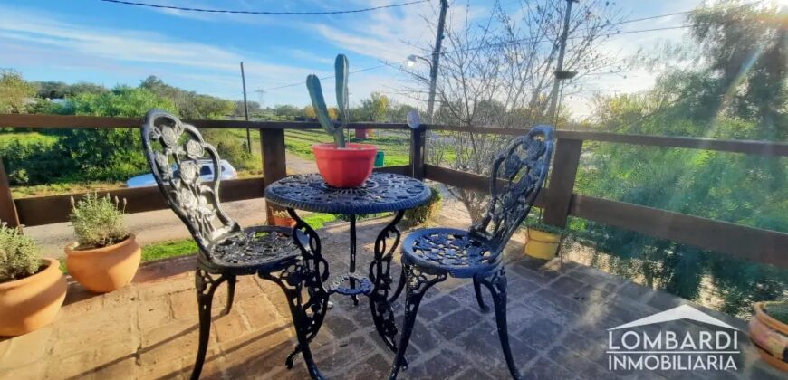 Se vende Casa con local en esquina a sobre Ruta en Andino.