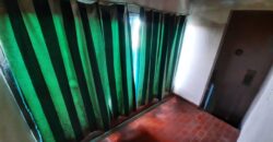  Se vende casa de dos plantas con galpón en Serodino.