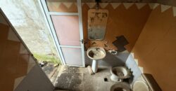 Se vende Galpón con baño y oficina en San Lorenzo.