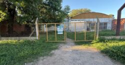 Se vende Galpón con baño y oficina en San Lorenzo.